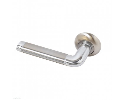 Дверная ручка для входных металлических дверей/мат.никель.хром квадрат/Комплект ручек